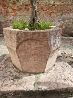 File:Example Red Verona Marble.jpg