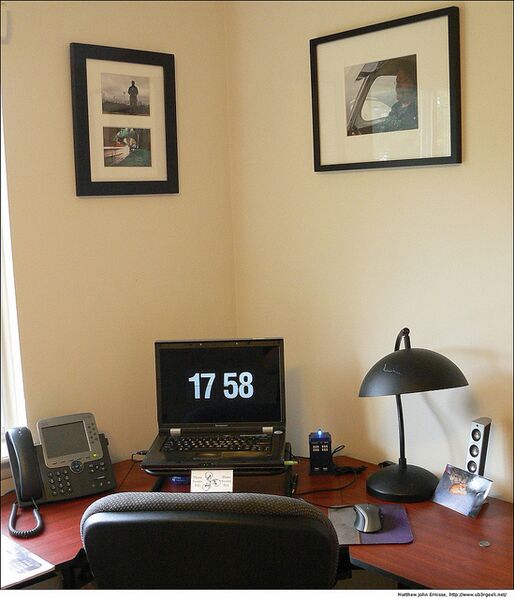 File:Office desks 3839.jpg