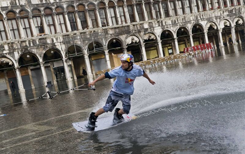 File:2008 wakeboard.jpg