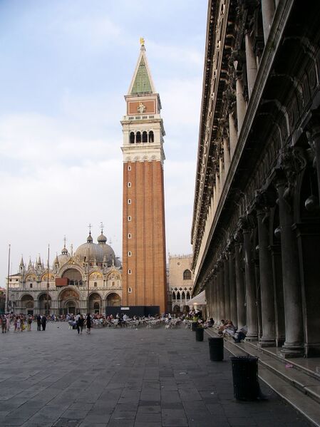 File:Piazza di San Marco.jpg