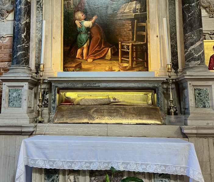 File:Santa Marina Virgine Relic.png