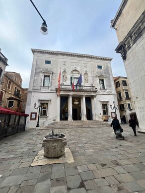 SUo (Class SUo) – original unitary building that has been renovated while maintaining structural unity.